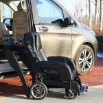 Un fauteuil roulant électrique pliable pour retrouver autonomie et qualité de vie