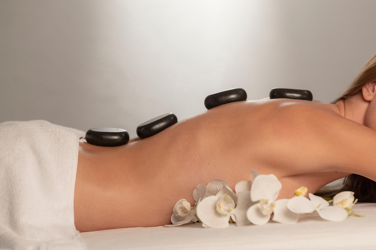 formation en massage thérapeutique pour apprendre les techniques professionnelles de bien-être et de relaxation.