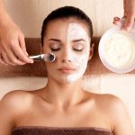 formation en massage thérapeutique pour apprendre les techniques de relaxation et de soin afin d'améliorer le bien-être des patients.